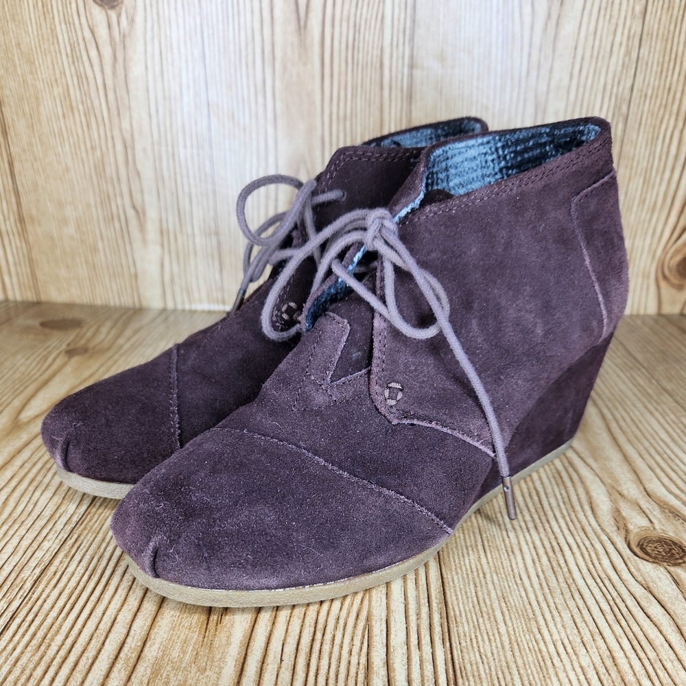 TOMS Womens Burgundy Lace‎ Up Ankle Bootie 2.75" Wedge Heel Size 9